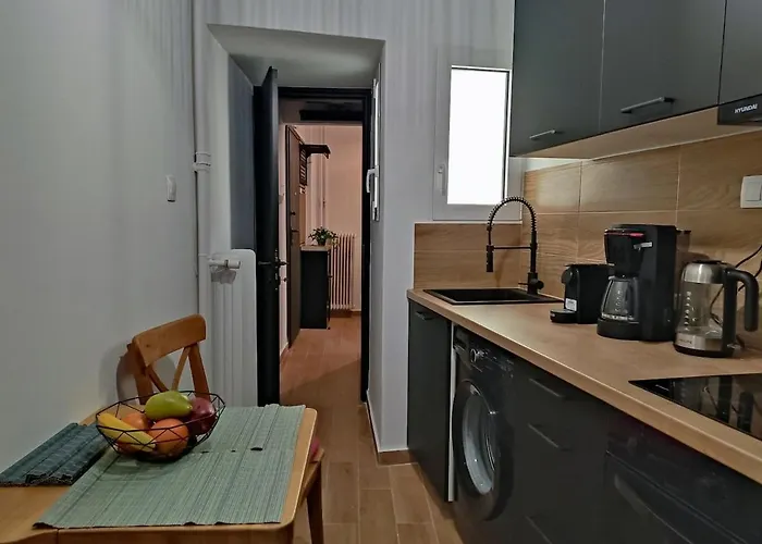 Renovated Appartment, Near Metro